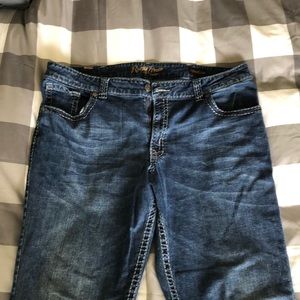 Men’s Wrangler Rock 47 Jean’s